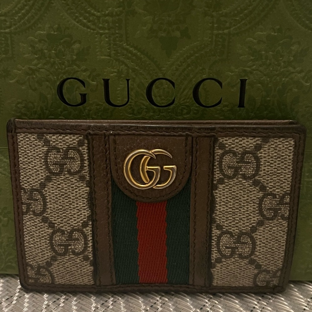 Men’s Gucci GG Supreme Wallet